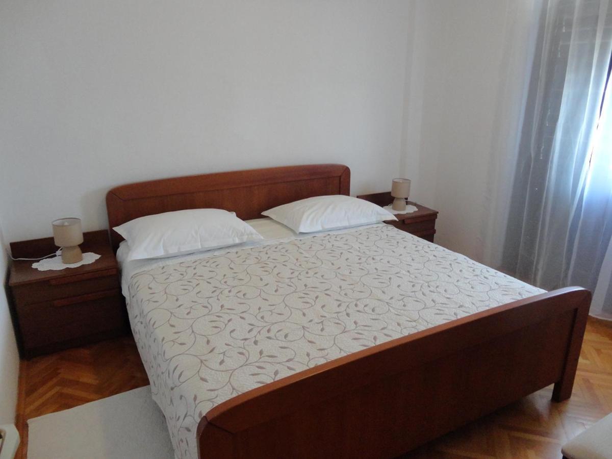 Apartman Lucijan Marusici  Ngoại thất bức ảnh