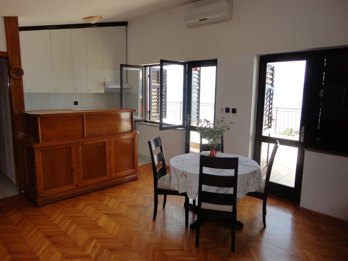 Apartman Lucijan Marusici  Ngoại thất bức ảnh